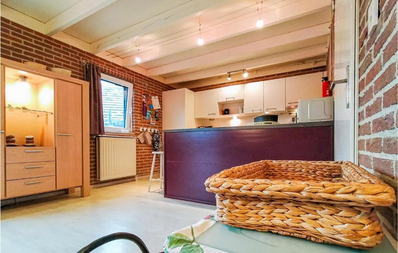 Stunning In With Kitchen *